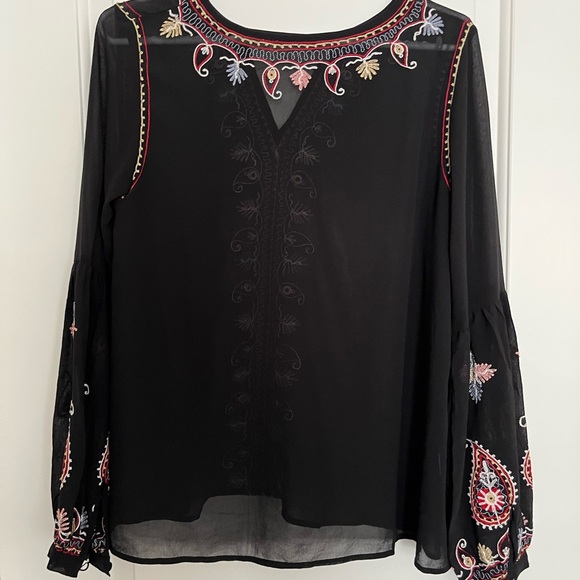 LOVE SAM boho embroidered shirt size S with a balloon sleeve at the bott… - Picture 7 of 7